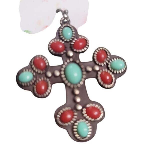 Beautiful Cross Earrings - Picture 2 of 3